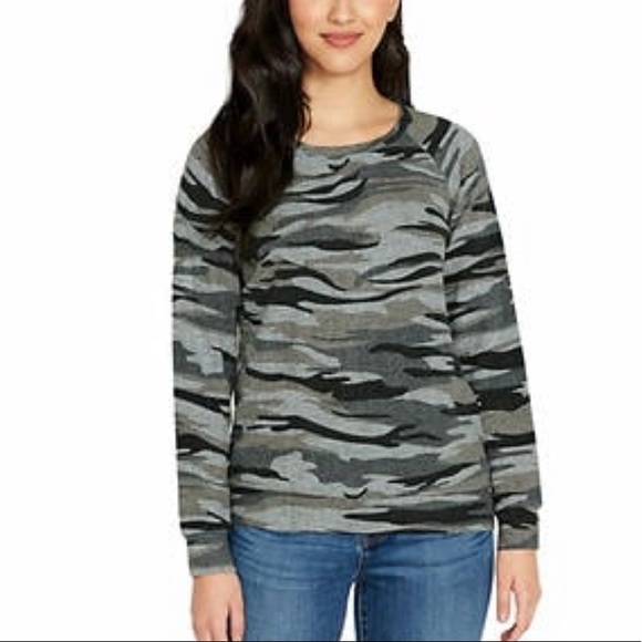 Buffalo Ladies' Printed Cozy Top - Picture 2 of 5